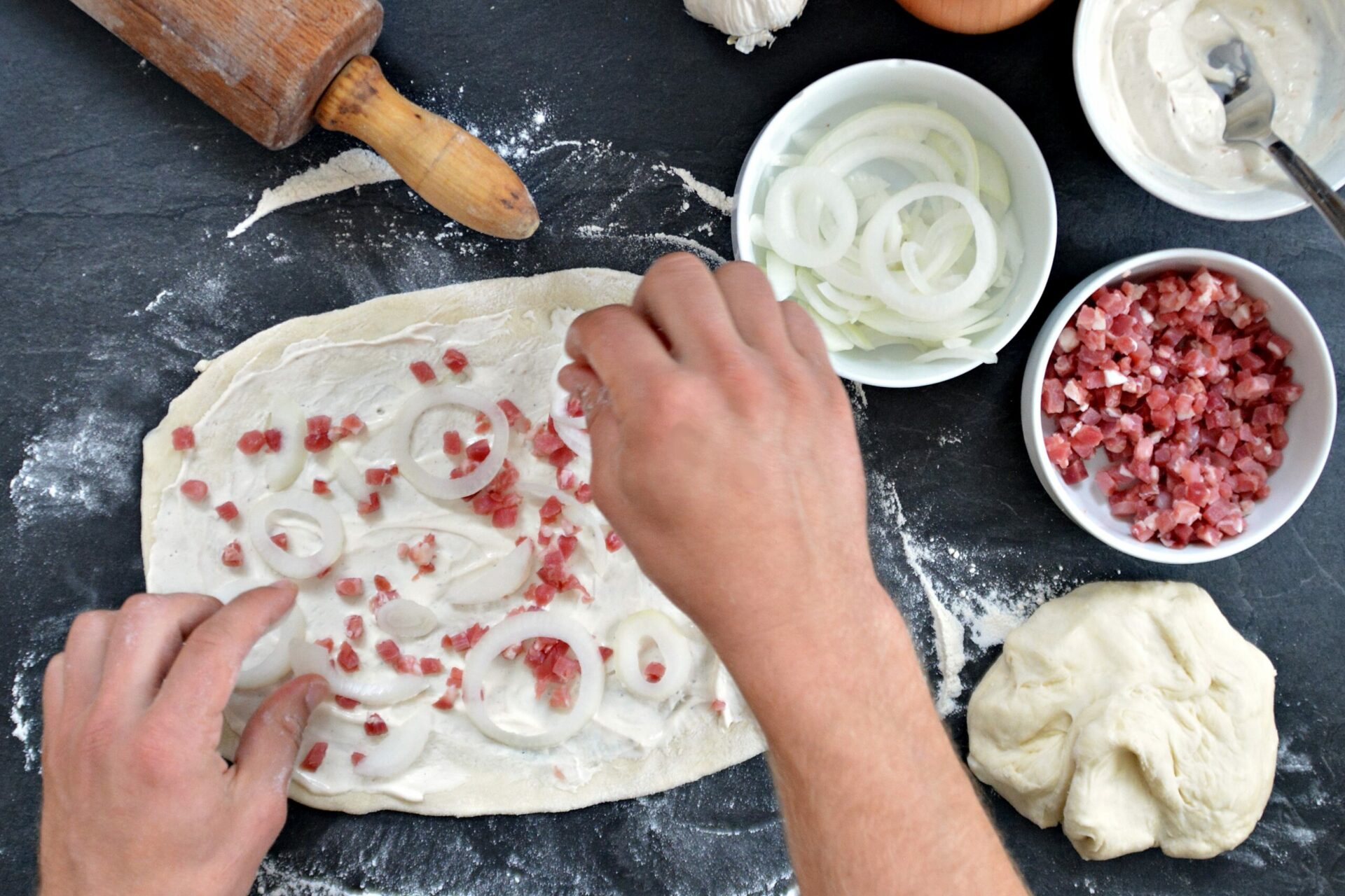 Original Elsässer Flammkuchen und 6 aufregende Variationen • Grizzly Foods
